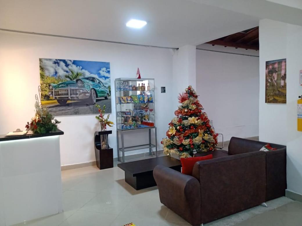 Hotel Brisas Medellín Exteriör bild